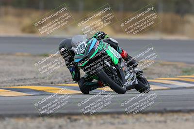 media/Jan-15-2023-SoCal Trackdays (Sun) [[c1237a034a]]/Turn 3 (1115am)/